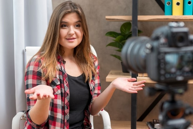 Niche Markets Transformed: The Big Impact of Micro-Influencers
